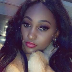 Meet your Posher, Karitas